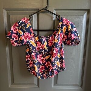 Old Navy girls 10 Floral Puff Sleeve Top - Navy and Pink